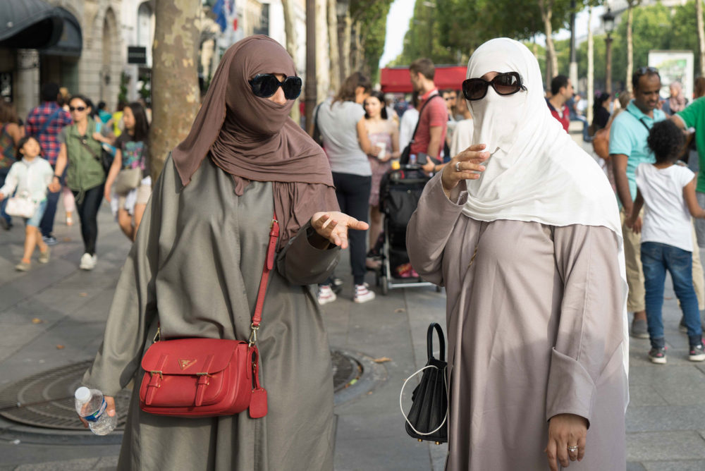 Sunglasses and Headscarves, Champs Elysee