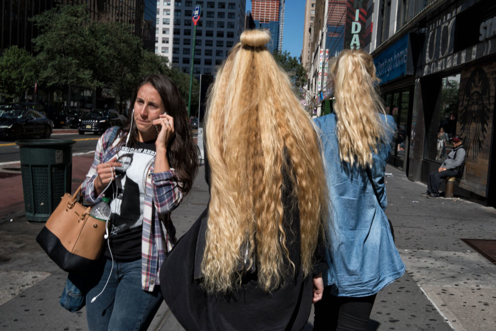 Two Blondes, 34th Street